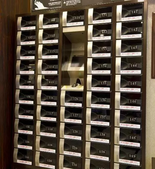 Hotel Càpsula Anshin Oyado Shinbashi Ekimaeten