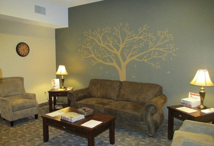 ホテル Crystal Springs Inn And Suites