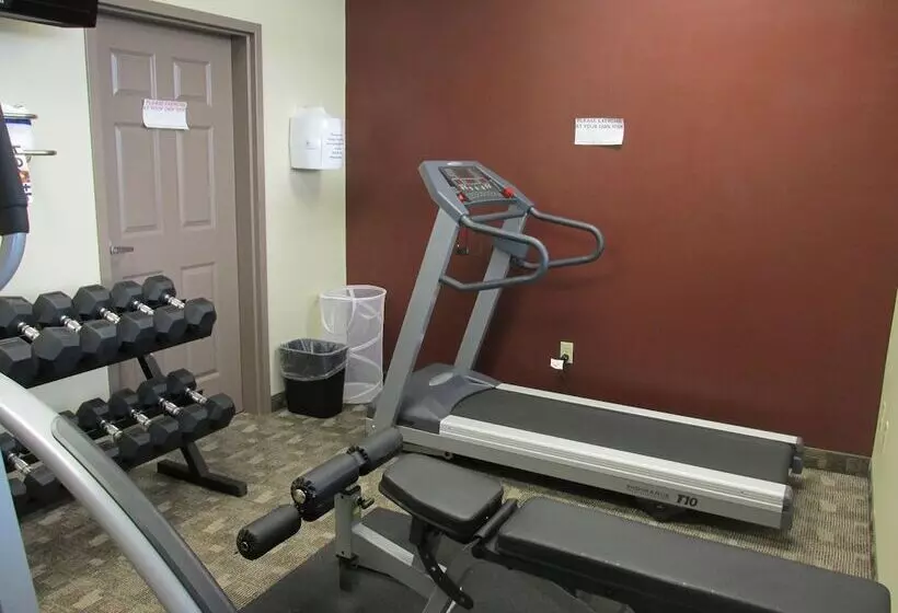 ホテル Crystal Springs Inn And Suites