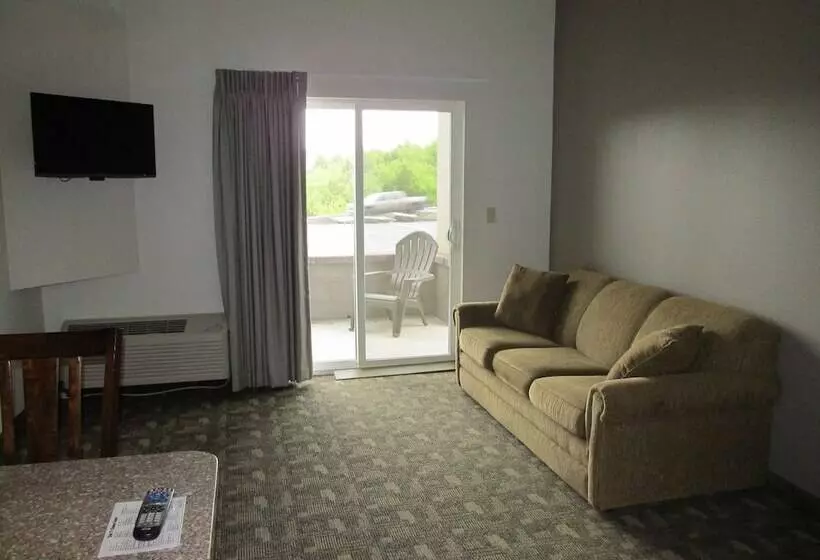 ホテル Crystal Springs Inn And Suites