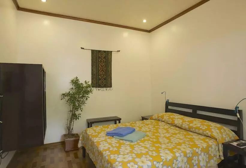 Hotel Divegurus Boracay Beach Resort