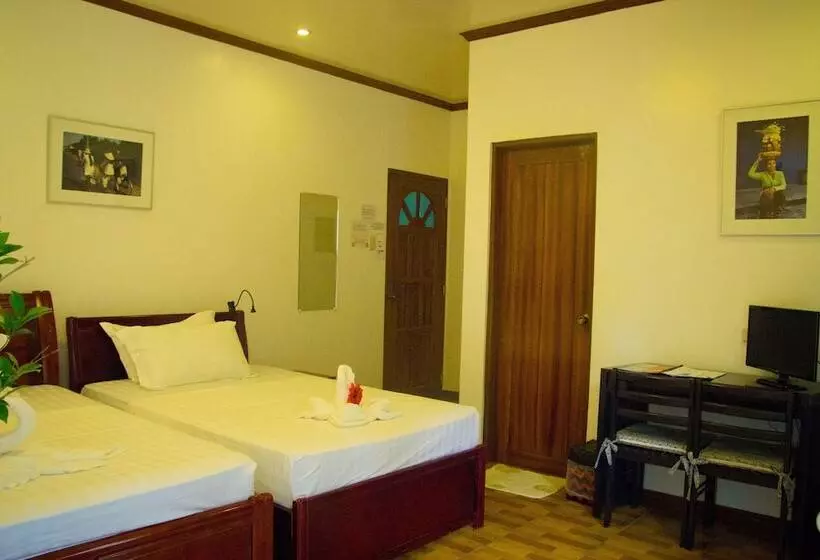 Hotel Divegurus Boracay Beach Resort