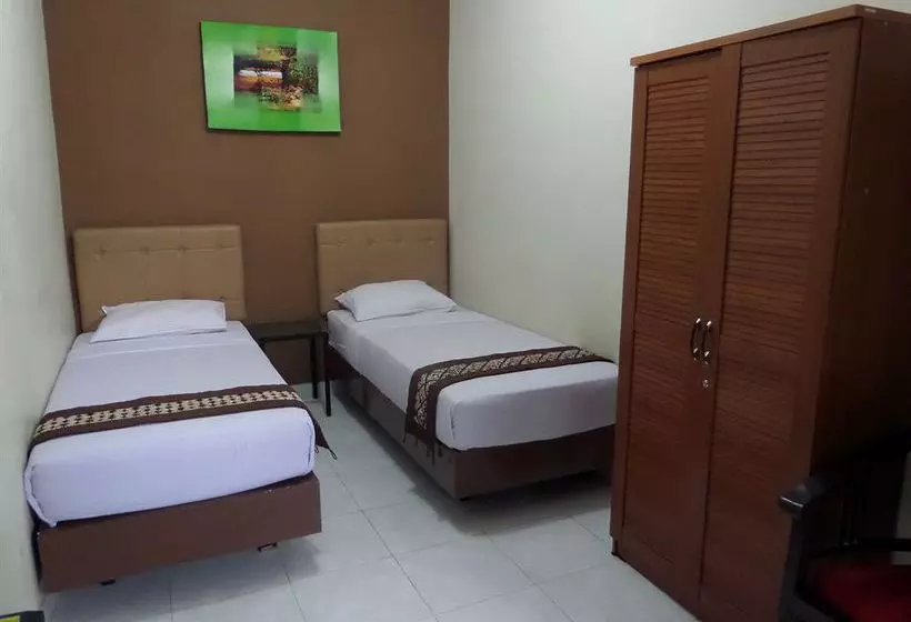 בית מלון כפרי Emdi House Seturan