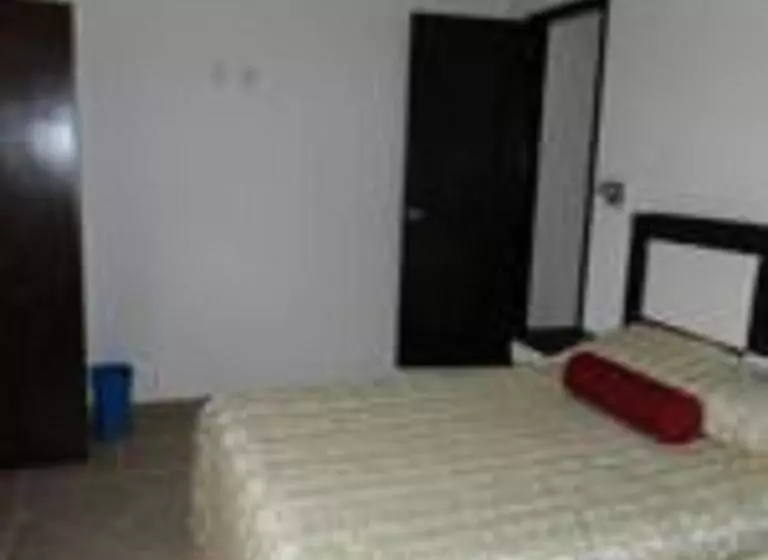 هتل Finca Los Girasoles