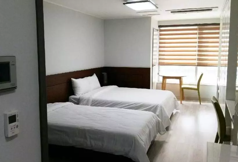 Hotel Gaon Residence