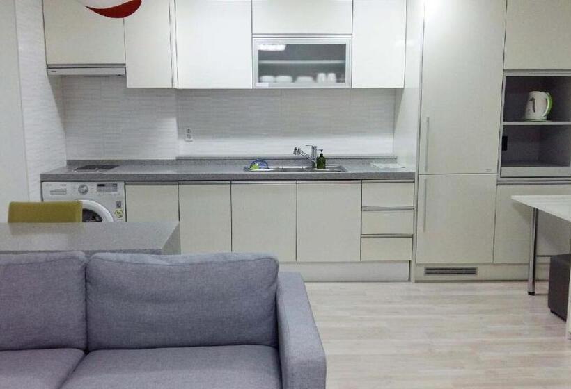 Отель Gaon Residence