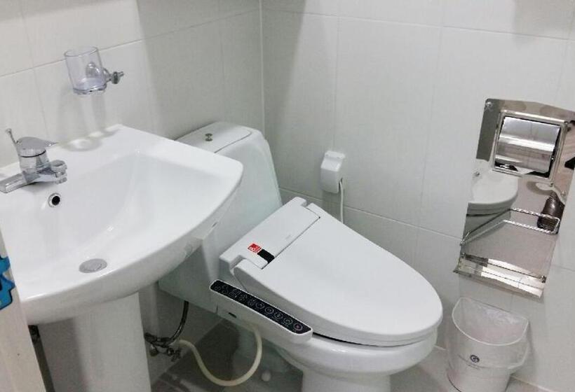 Отель Gaon Residence