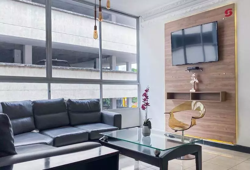 בית מלון כפרי Suite Center Pereira