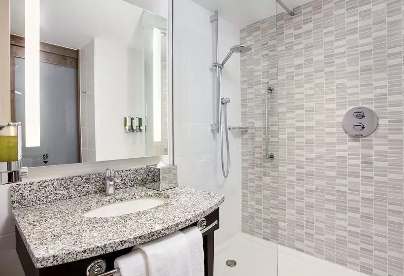 Отель Hampton By Hilton Oxford