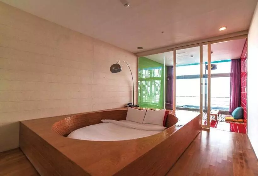 호텔 Haslla Art World Museum