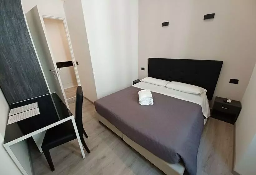 هتل Mimosa Pantheon