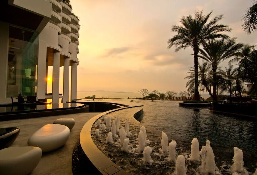 Royal Cliff Beach Hotel Pattaya