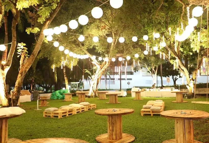 Royal Cliff Beach Hotel Pattaya