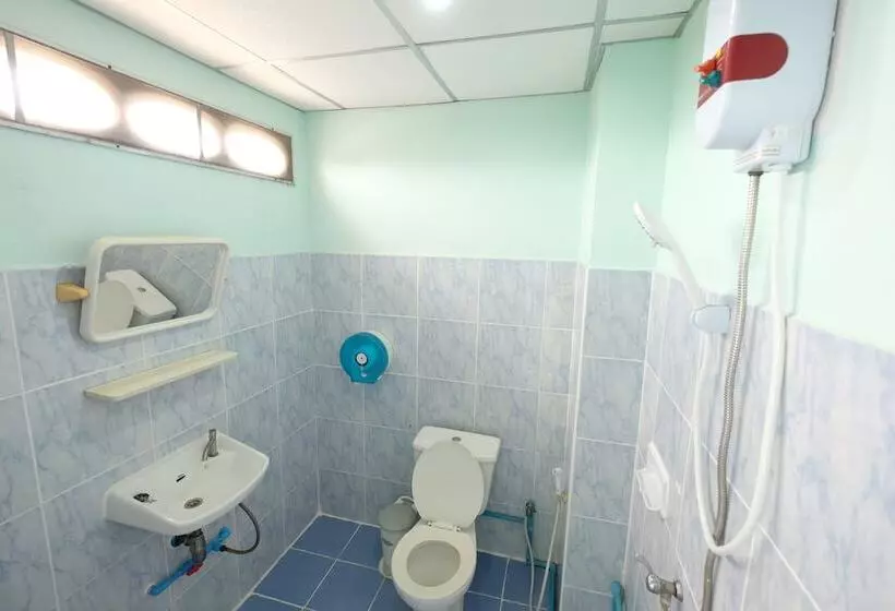 Hotel Sananwan Palace