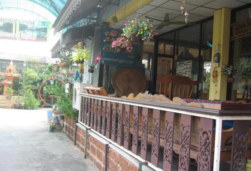 فندق Sananwan Palace