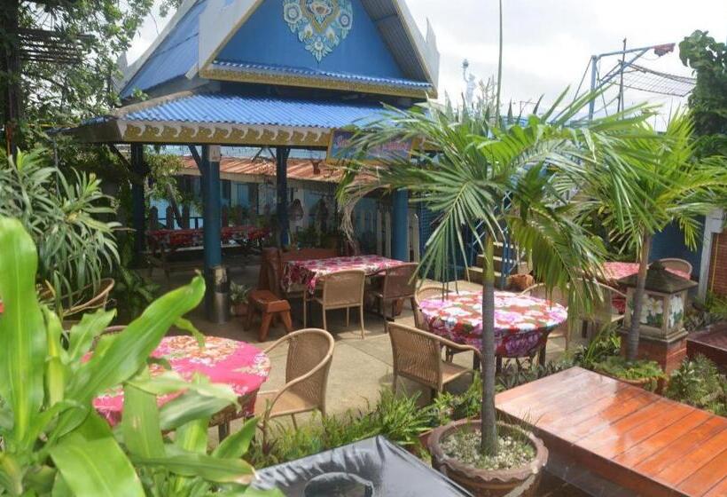 فندق Sananwan Palace