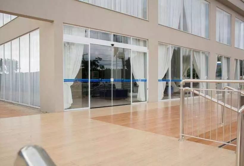 בית מלון כפרי Select