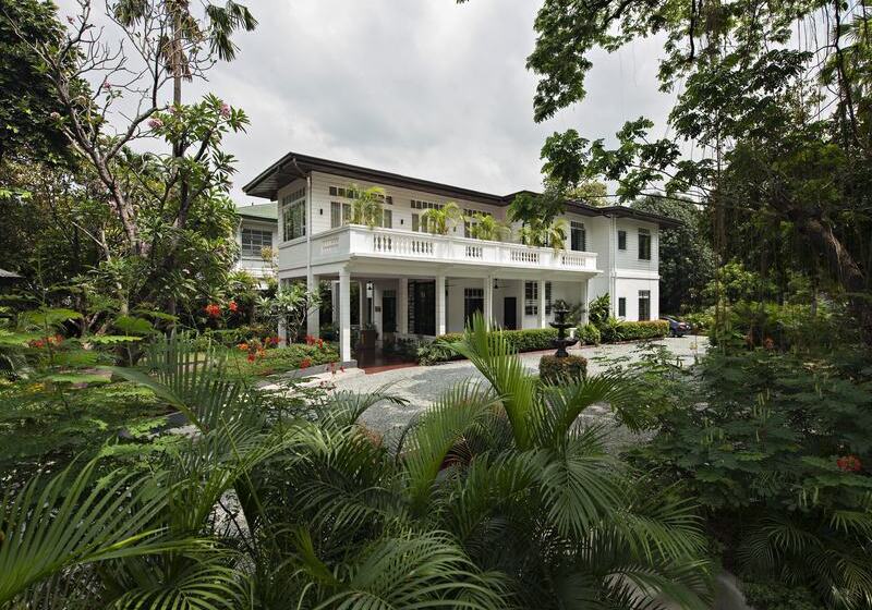 The Henry Hotel Manila