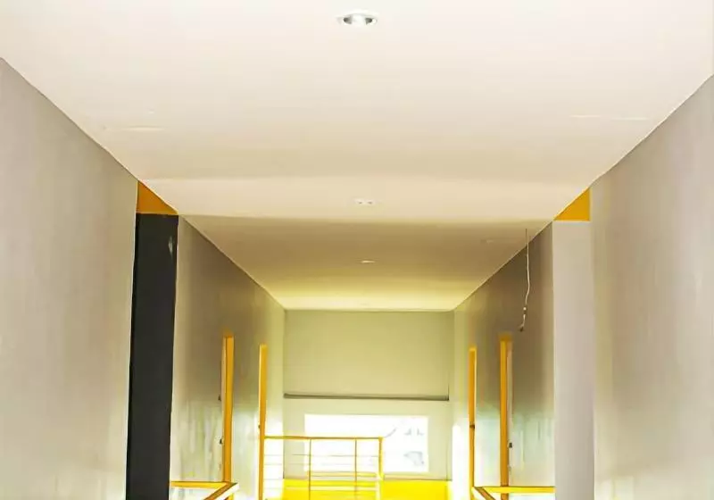 בית מלון כפרי The Sunflower Holiday Hostel