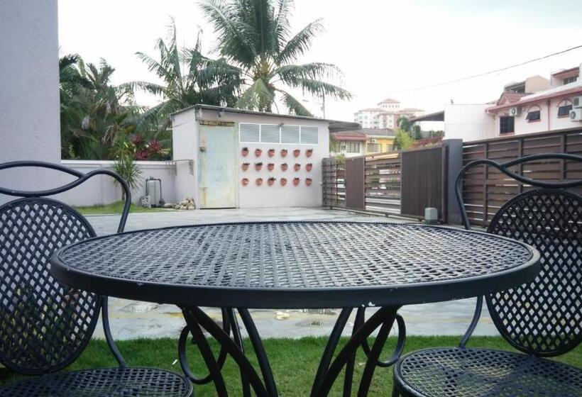 ペンション Bercham Vacation House