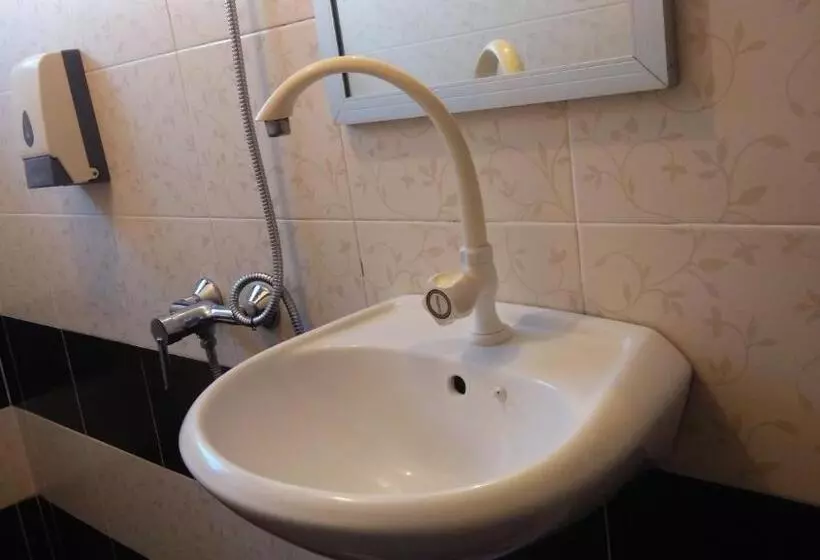 פנסיון Bercham Vacation House