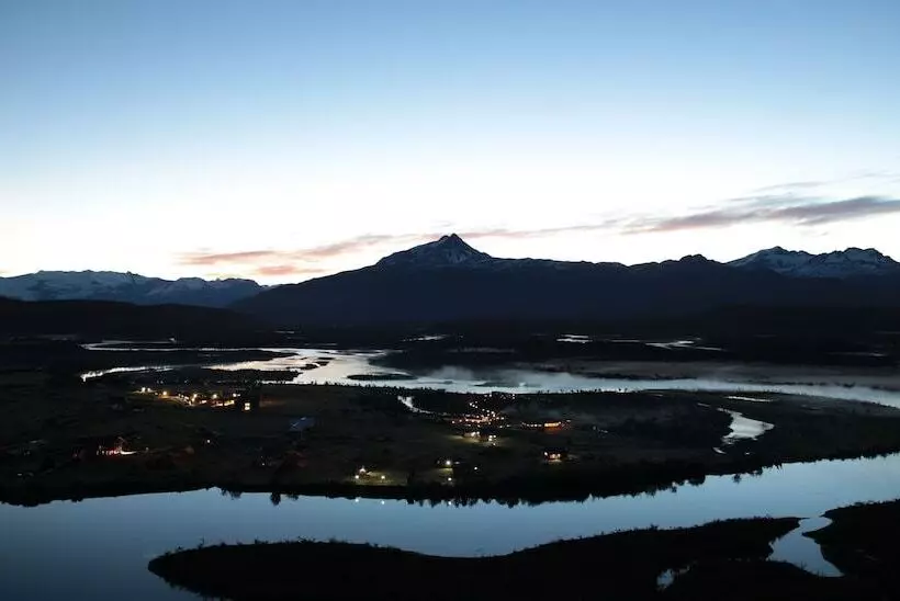 Río Serrano Hotel + Spa