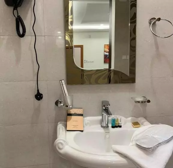 هدوء الليالي للأجنحة الفندقية