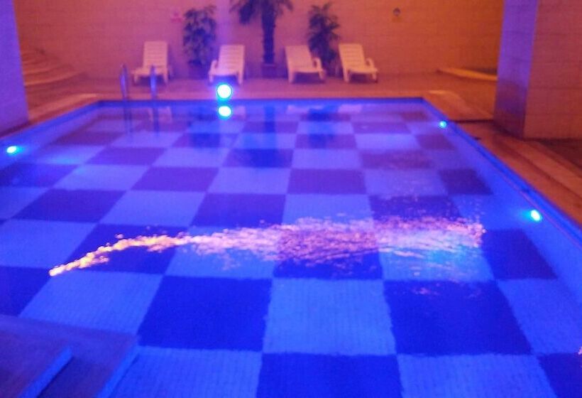 호텔 At Afafet Thermal