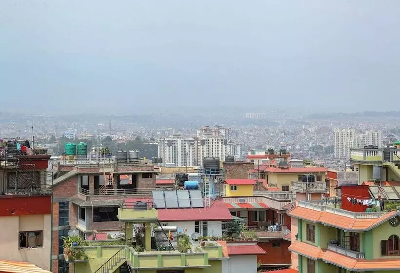 تختخواب و صبحانه Kaji Chen