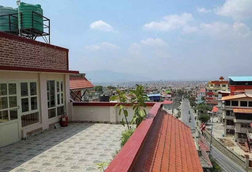 تختخواب و صبحانه Kaji Chen