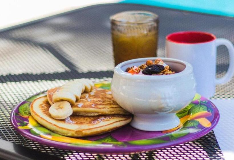 Boutique Hotel & Suites Hacienda Lord Twigg