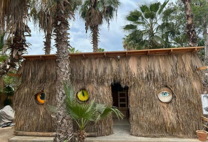 Общежитие La Sardina