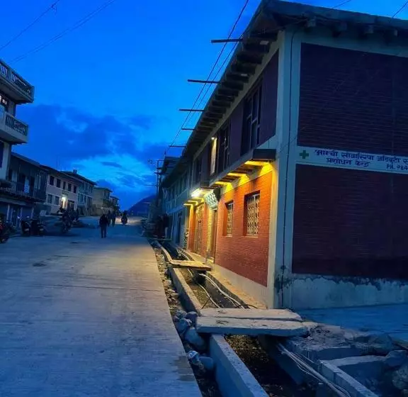 ホテル Dancing Yak