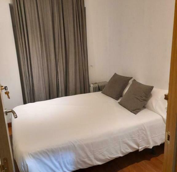 پانسیون Bv Rooms