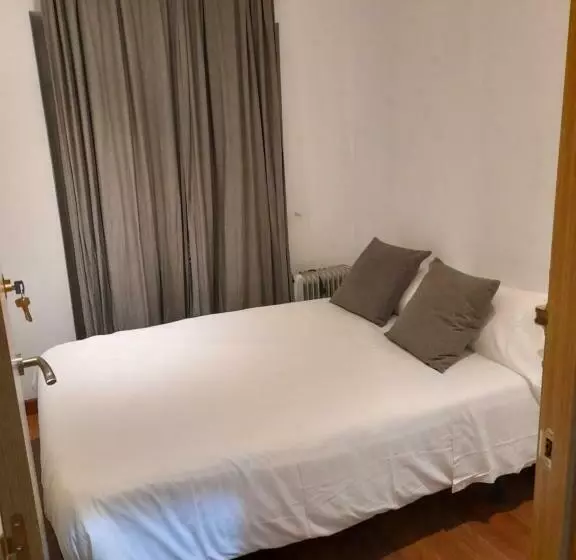 پانسیون Bv Rooms