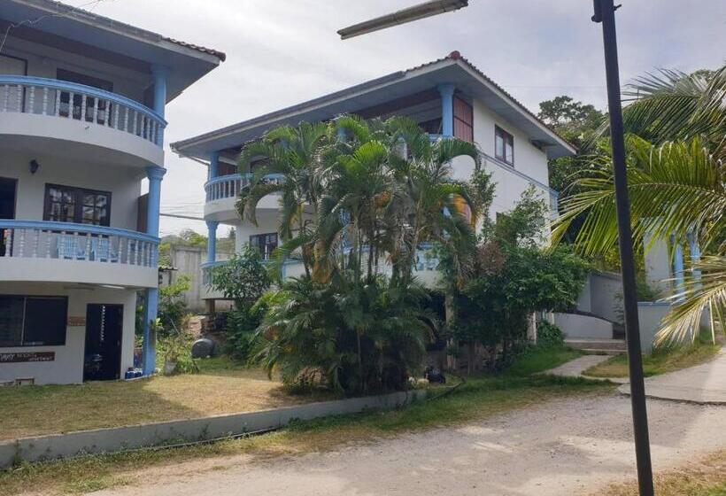 Tommy Resort Koh Tao