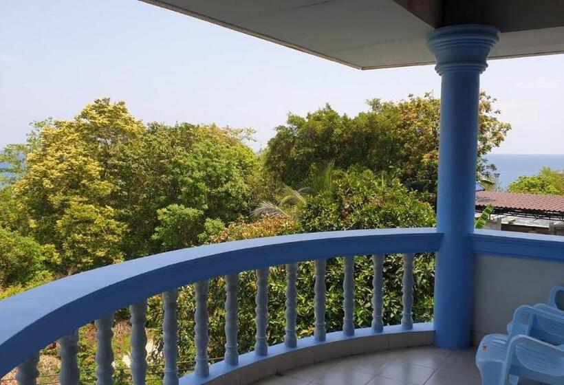 Tommy Resort Koh Tao