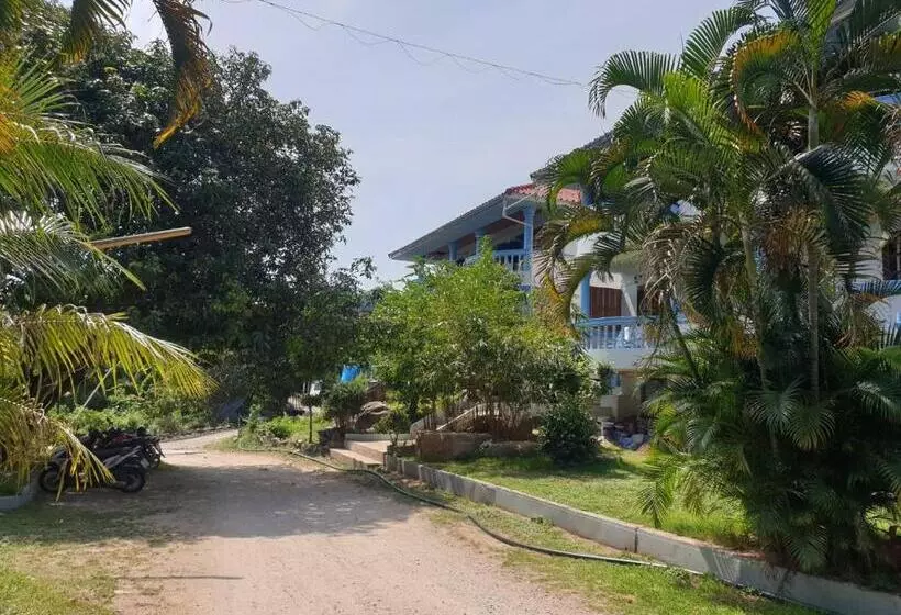 Tommy Resort Koh Tao