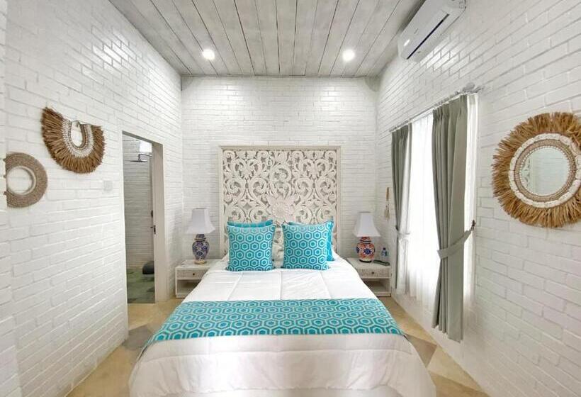 Bed and Breakfast Piramida S White Villa S Bali Joglo