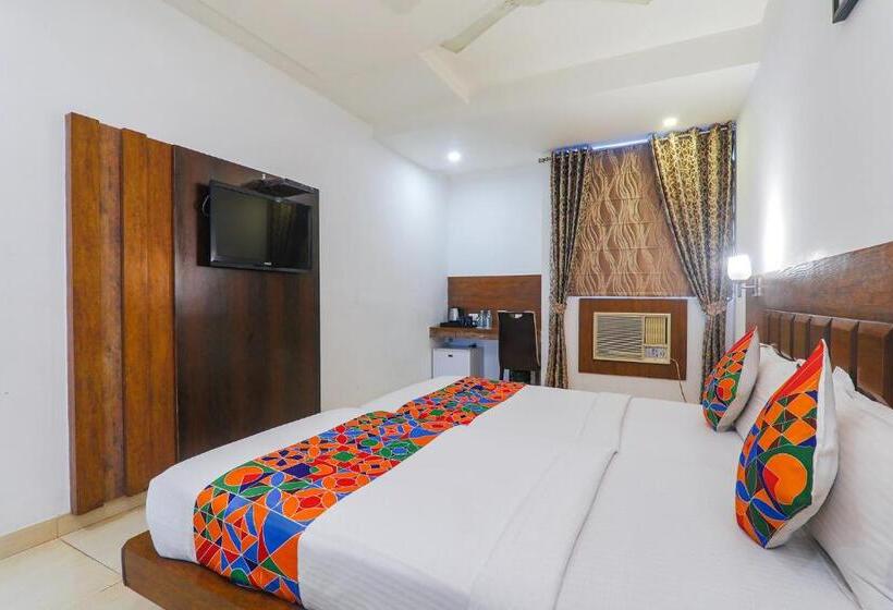 Fabhotel Prime The Continental