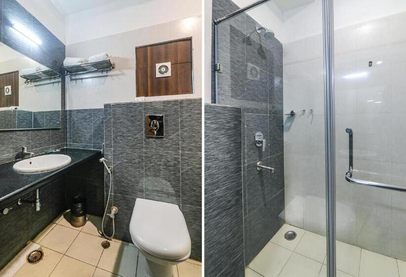 Fabhotel Prime The Continental