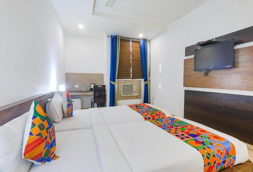 Fabhotel Prime The Continental