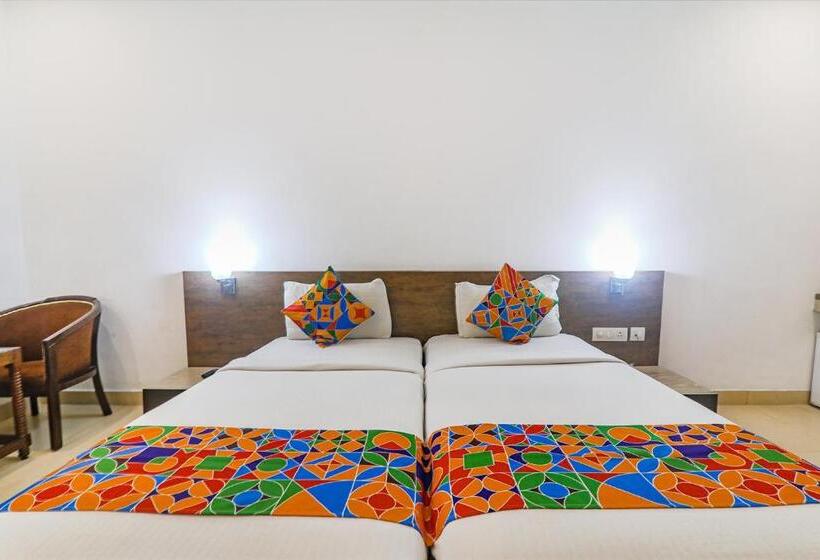 Fabhotel Prime The Continental