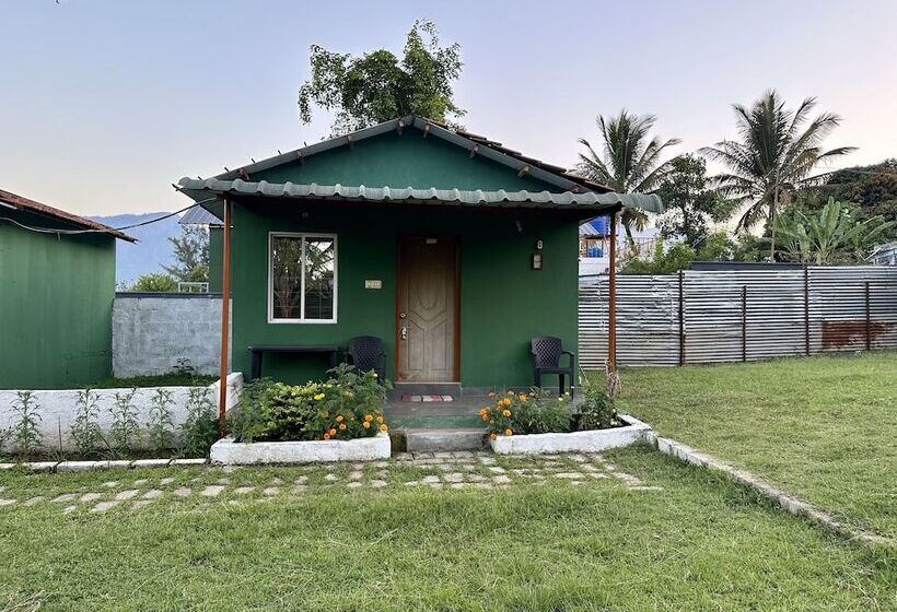 Hotel The Wild Farms By Gwestai