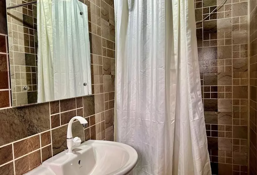 Hotelli The Wild Farms By Gwestai