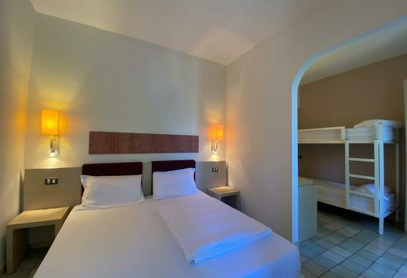 La Mandola Eco Hostel