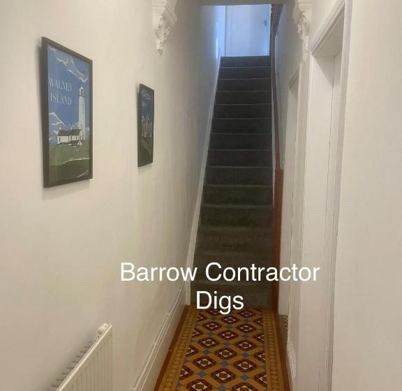 Pensão Barrow Contractor Digs