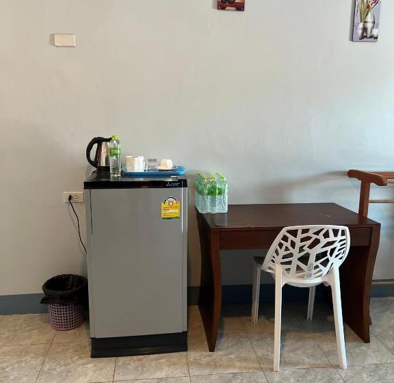 פנסיון Nare Guest House