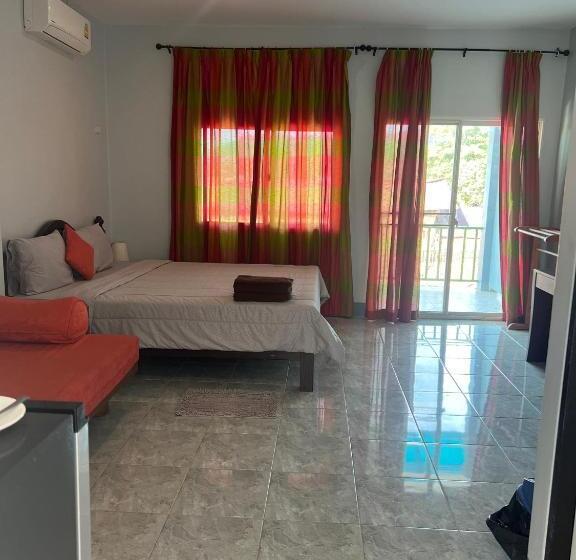 פנסיון Nare Guest House