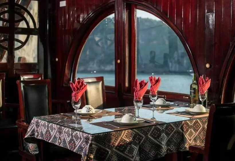 هتل Cat Ba Cruise